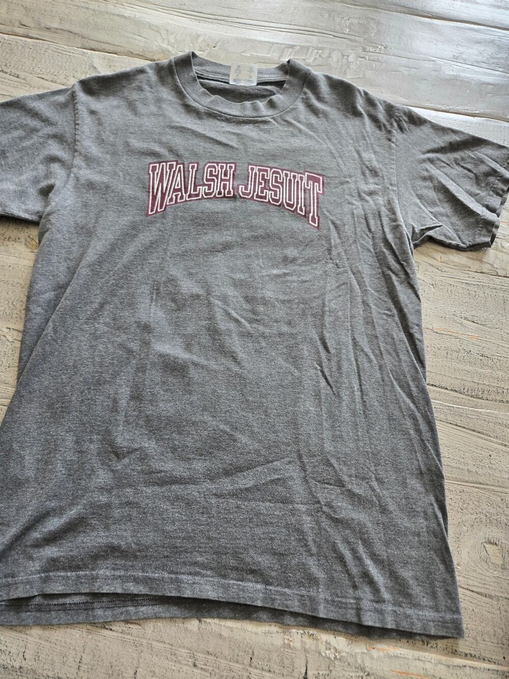 Champion Walsh Jesuit High School Gray T-Shirt Men's Medium